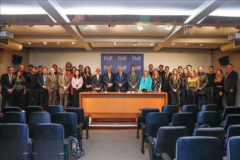 FernandoJdaC's tweet image. Na última quinta-feira, na FAAP, na segunda palestra deste mês de agosto, tivemos a ilustre presença do Presidente do Tribunal de Justiça de São Paulo, o desembargador Ricardo Mair Anafe.
#palestra #direito #tjsp #cursodedireito #faap