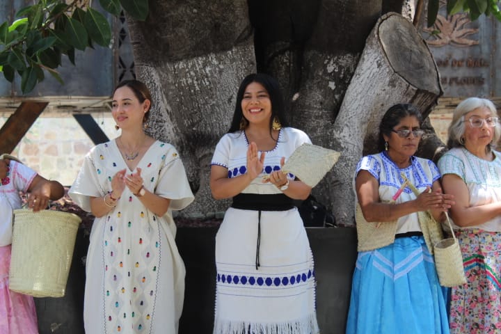 Brigada AMLO sigue gestionando para fomentar el recate de la cultura y gastronomía de los pueblos de #Oaxaca.