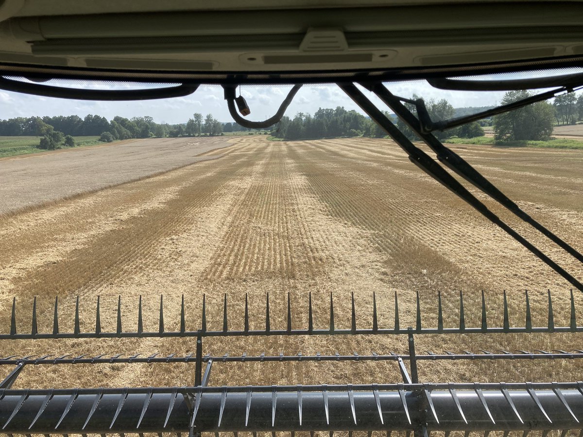 Any remedies on getting more residue into the centre? Both baffles are removed from powecast tailboard. Been running spinners slower seems to help a bit. If straw is tough basically leaving two windrows that could be bailed.  Thanks