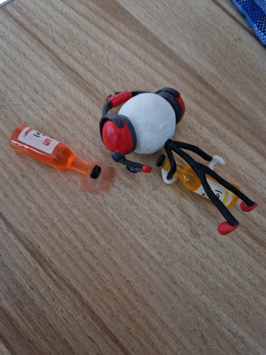 loshara49's tweet photo. whaat Is this Charlo in rEal lIfe?!?!?!
yoo @PuffballsUnited You have to see thiiiis
(sorry, I'm just very proud of my work//
#TheHenryStickminCollection https://t.co/XN1L420Oym
