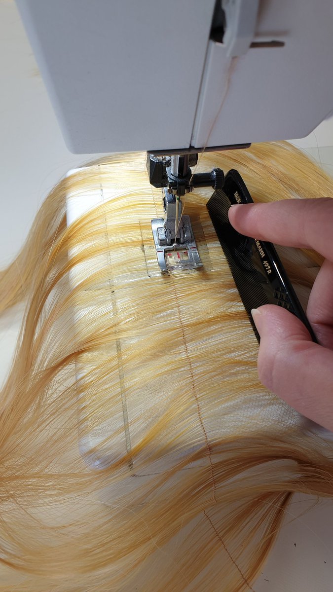 scarletstarla's tweet photo. Sewing wefts again! I haven't done this in... 2 years?! But the moves are still there 😜 #nocosnolife #wigs101 https://t.co/eixMnCMMaK