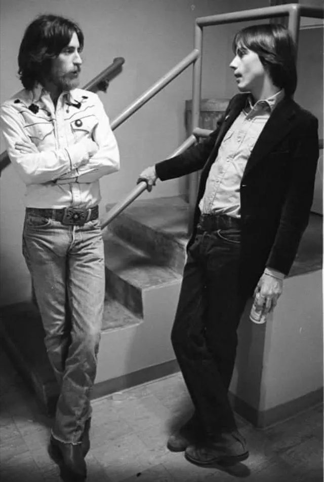 AmandaMorck's tweet photo. J.D. Souther and Jackson Browne. circa 1975. Souther has been called "one of the principal architects of the Southern California sound." https://t.co/feBALHIY84