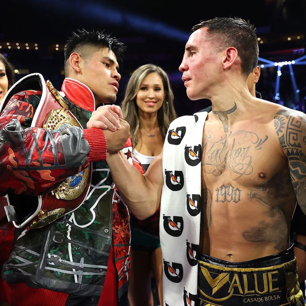spiderdyor's tweet photo. Gracias a toda esa gente que está conmigo en las buenas y en las malas, hice mi mayor esfuerzo para ganar pero no fue suficiente. Felicidades Vaquero Navarrete. 
Gracias a mi esquina, regresaremos #TeamValdez @caneloteam @elluislamadrid @toprank 
#PuroNogales 
#NoBoxingNoLife https://t.co/Ruw9OO6j4u
