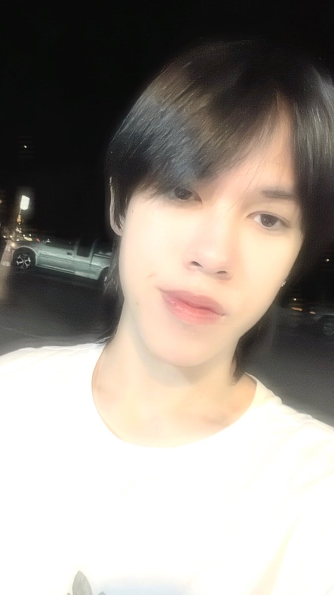 ren_axv's tweet photo. もう散髪しました https://t.co/TSH7R6LxoH