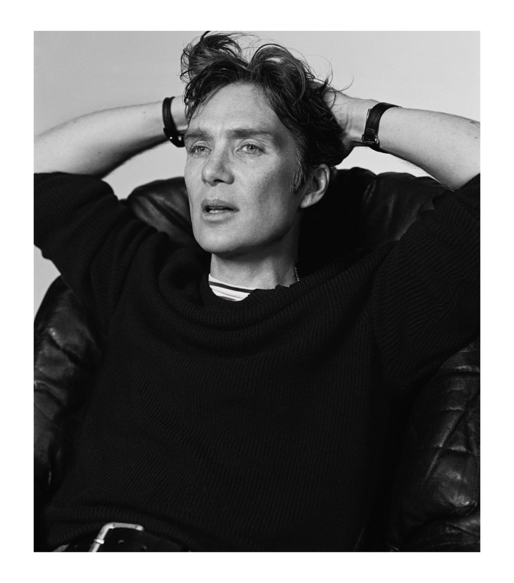 © #WaterstonesRP Bookstore! 📚
Books, Comics, 𝗠𝗮𝗴𝗮𝘇𝗶𝗻𝗲𝘀 &amp; More

Now a͟v͟a͟i͟l͟a͟b͟l͟e͟: #DocumentRP August 2023 issue on digital with cover star 𝗘𝗶𝗱𝗲𝗮𝗿𝗱 𝗙𝗲𝗹𝗱𝗻𝗲𝗿-𝗩𝗲𝗱𝗱𝗲𝗿 (<a href="/F1NEMESS/">𝖤𝗂𝖽𝖾𝖺𝗋𝖽 & 𝖬𝗂𝗌𝗍𝗒, three years w my pretty wife ♡</a>).