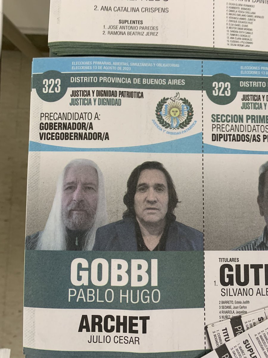 nachoidecg's tweet photo. Me encontré la boleta de Dumbledore y Severus Snape en el cuarto oscuro https://t.co/WaWAlfre4o