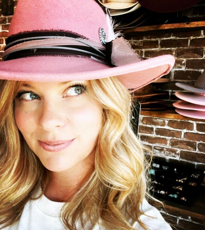 CISNCountry's tweet image. Happy Birthday to @CISNCountry&apos;s @CISN_Jack. 

🥳🎂🍾🥂 

#SweeneySquad #KeepOnCISN💋