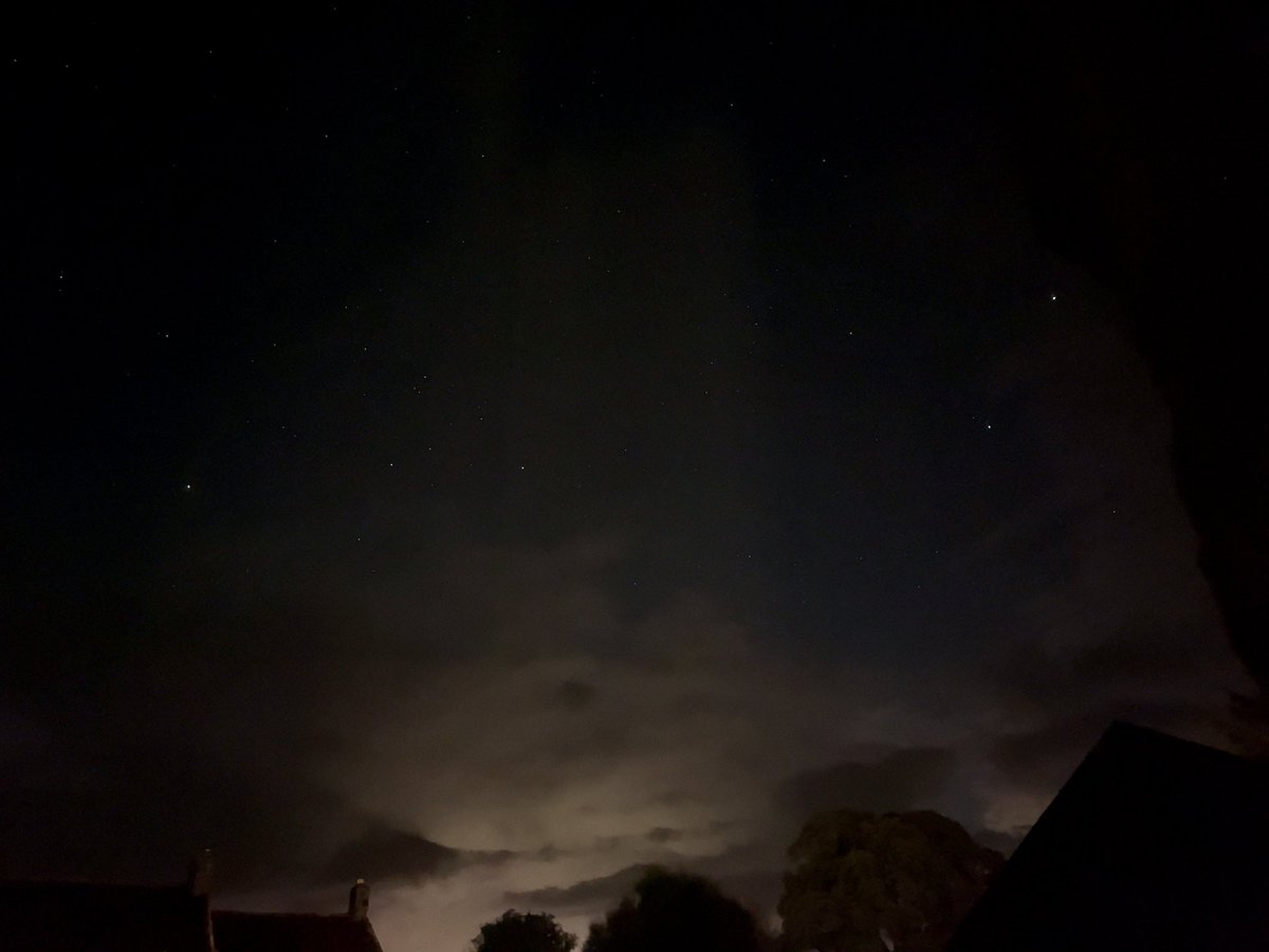sfarq11's tweet photo. Perseids over North Yorkshire and an amazing night sky #PerseidsMeteorShower #shootingstars #stargazing #nightsky @NightSky @nightskynetwork https://t.co/rYLnvOgkN5