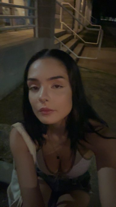 My 0F is 50% off rn <3 https://t.co/cCggpZ47wX