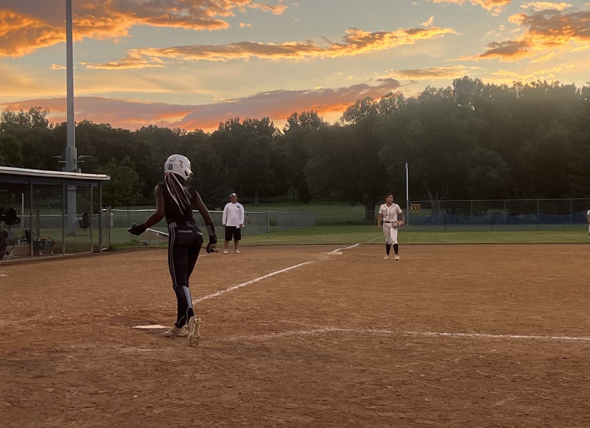 It’s lefty day!! ✋🏽#truelefty #LeftHandersDay