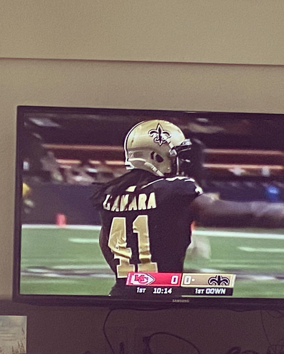 TeachLikeALady's tweet photo. Happy Sunday friends #saints #saintsfootball #saintsgameday #whodat #whodatbaby #whodatnation #sundayfunday https://t.co/ZBtMLZchGN