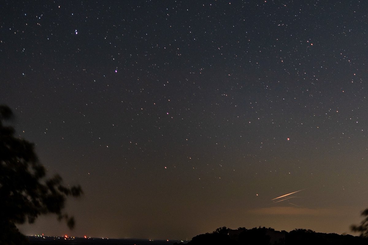 GtiAustin's tweet photo. Pointing a 50mm 1.8 at the Big Dipper and letting it run picks up a tight cluster of streaks (presumably meteors?) almost without fail. These are all 30 second exposures, most have several streaks even in that short span. Is this part of the #PerseidMeteorShower? From last night. https://t.co/viLvavSN9b