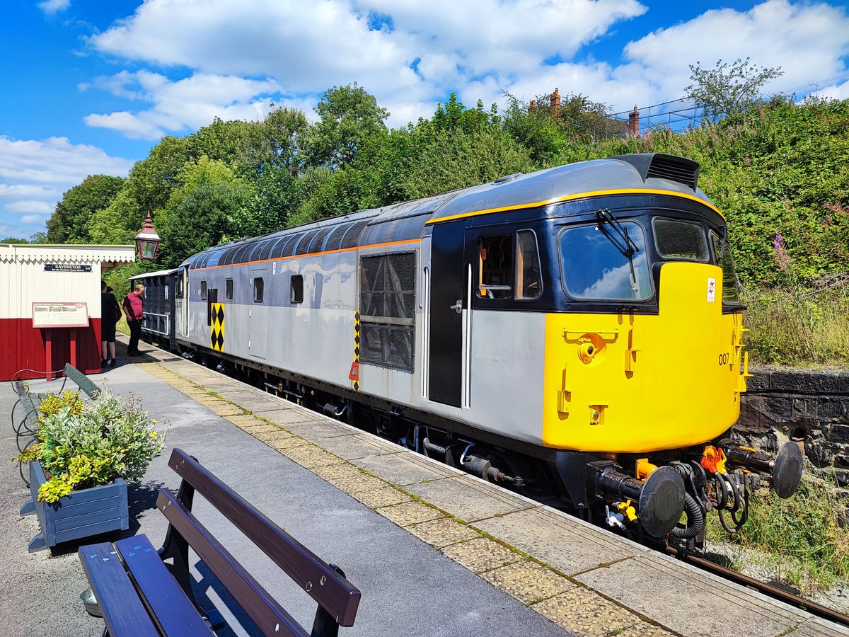 InterCityBR's tweet photo. Some of the photos from a visit to the Ecclesbourne Valley Railway Diesel Gala on Thursday, very good day had by all! https://t.co/2fEd8yIBc9