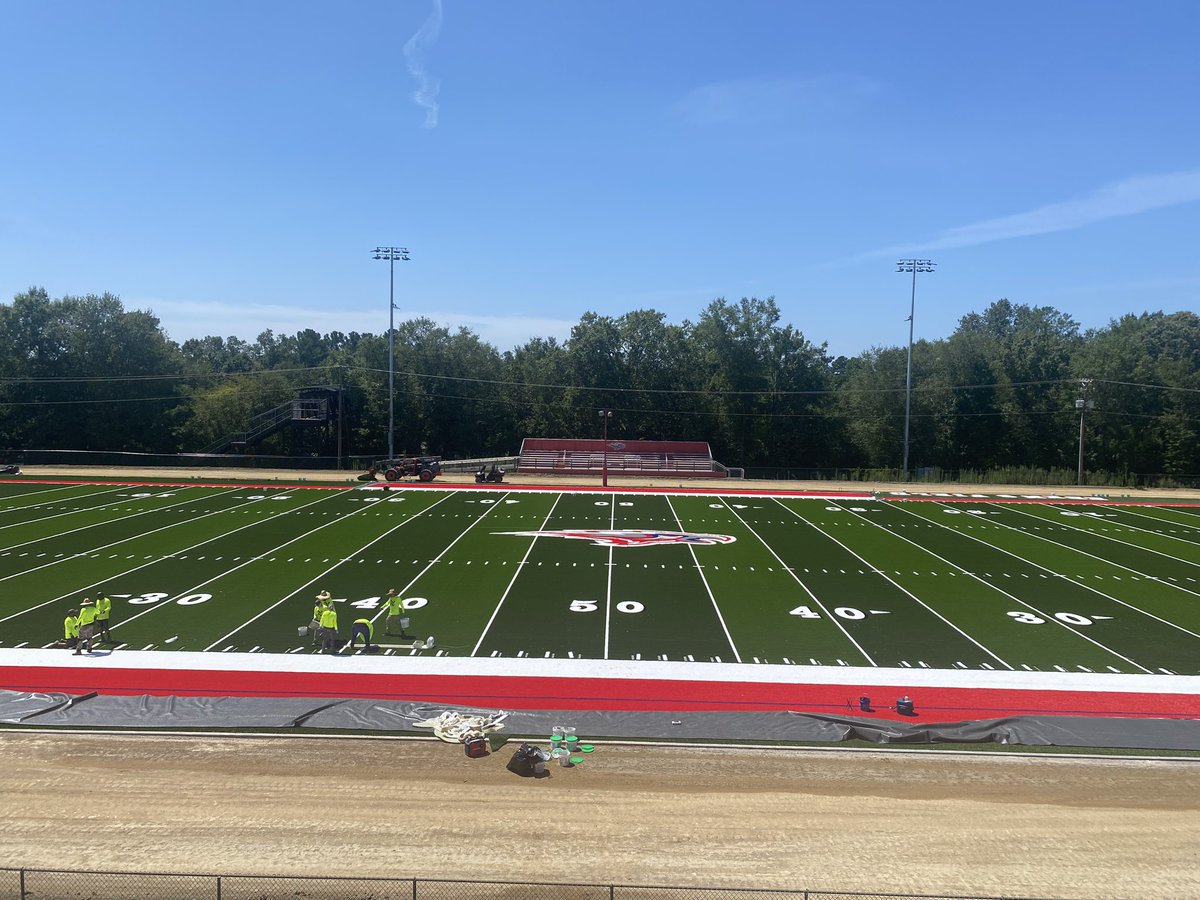 HammondSports's tweet photo. 6 Days Until @HammondFootball kicks off against nationally ranked Prince Avenue (GA)
#EdensField https://t.co/xXdowEUWtu