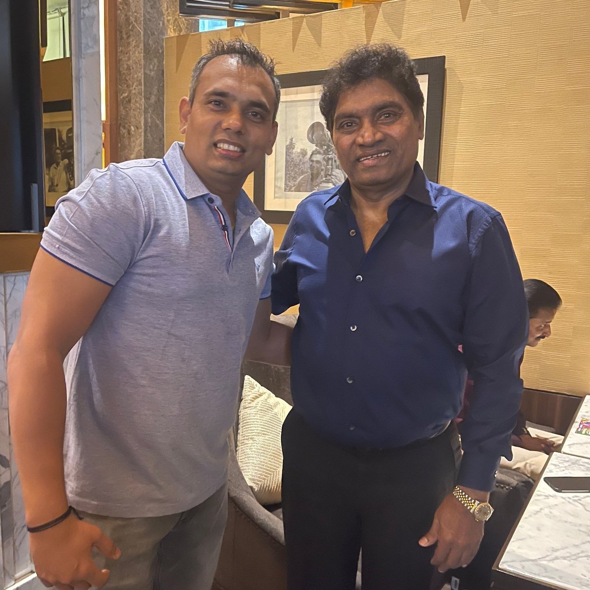 With @iam_johnylever #cirkus #hungama2 #coolieno1remake #housefull4 #totaldhamaal #golmaalagain #judwaa2 #entertainment #singhsaabthegreat #boss #khiladi786 #comedian #jhonylever #khattameethaa #khiladi #comedyking #comedy #comedians