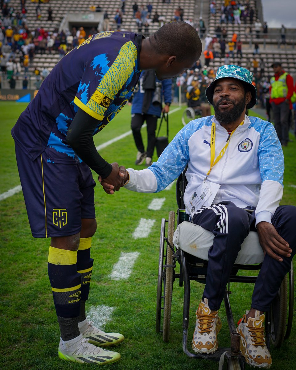 CapeTownCityFC's tweet photo. Always class, our skipper 🩵

#FansAreTheTeam https://t.co/Ly39sXeelb