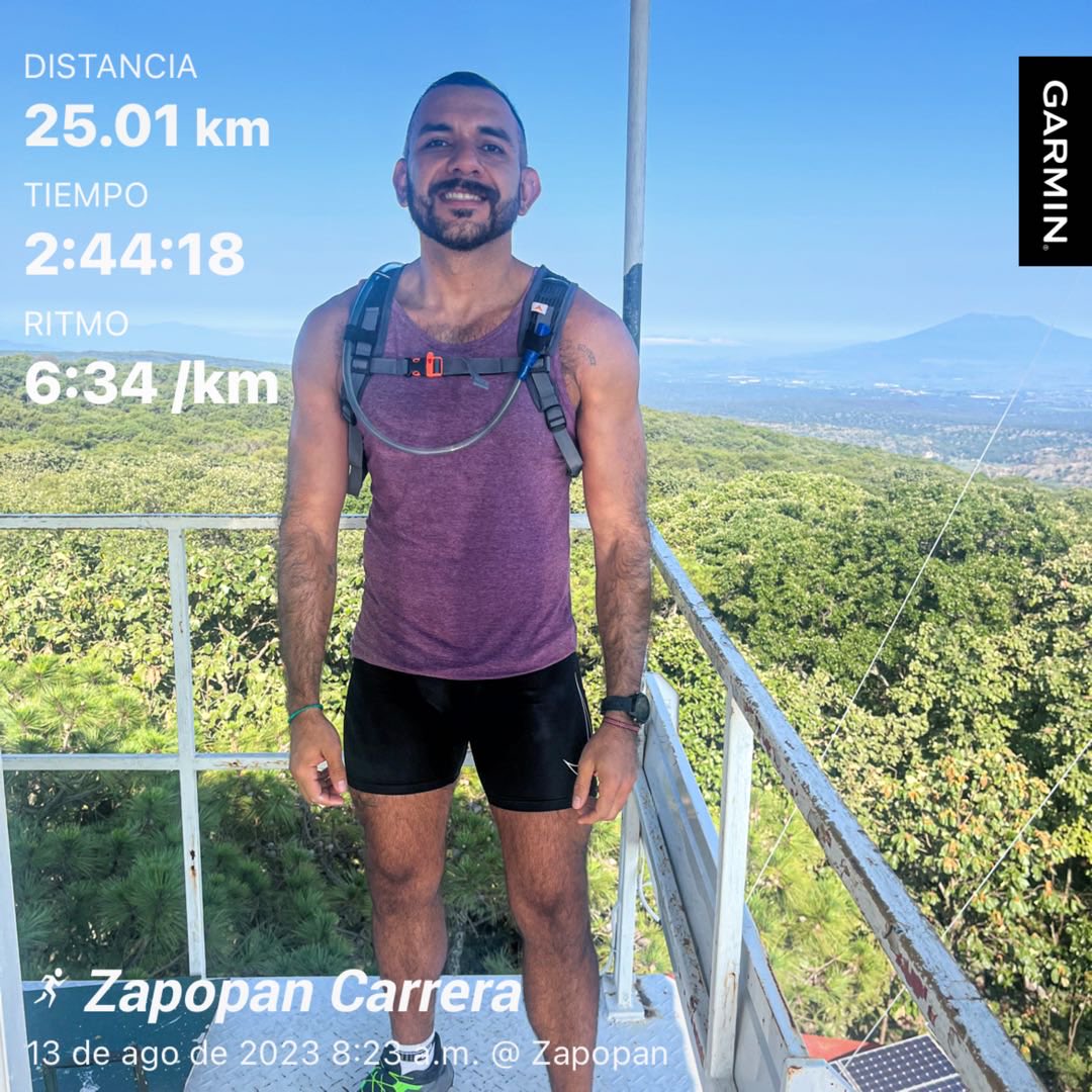 arminmontano's tweet photo. No humans, no chaos. 🏃🏽♂️⛰️#SundayTrail https://t.co/OQeB0NzRXL