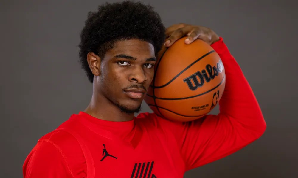 Fiizop's tweet image. Which of these #3 picks are you building around?