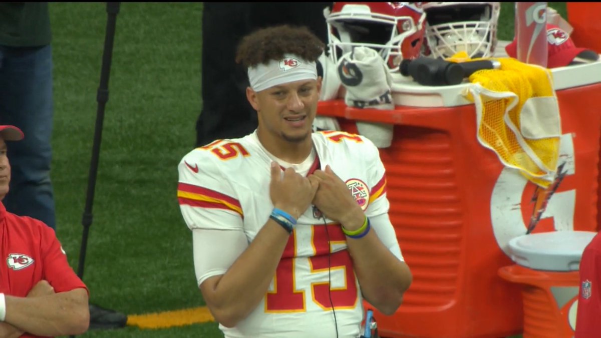 KCchiefsfr's tweet photo. Done for the day. Back to the lab..
#ChiefsKingdom https://t.co/Qs8O5XrU0y