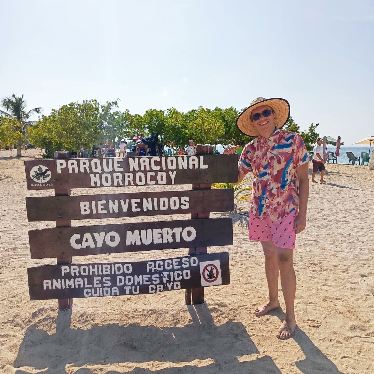 luis_jose113's tweet photo. #CayoMuerto #Playa #Sol #Arena #Chichiriviche #Love #Familia https://t.co/WjM6AuXDYT