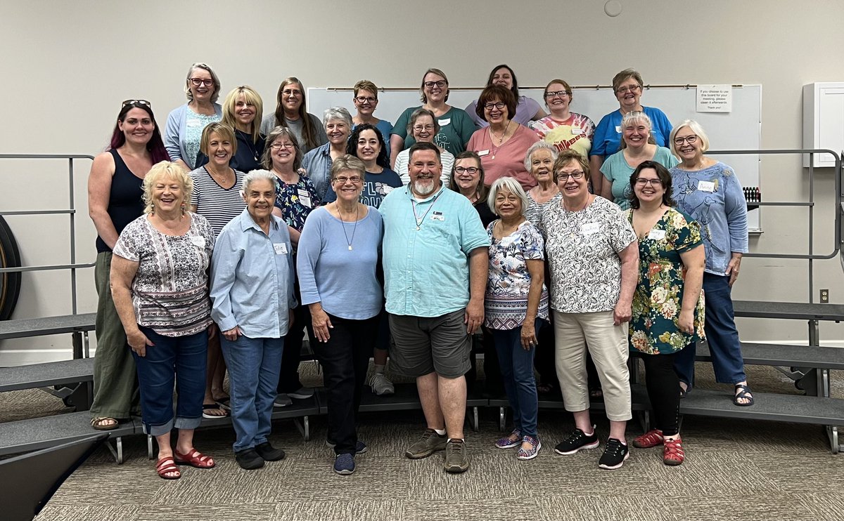 Chorus_BC's tweet photo. Fabulous coaching with Michael Helgensburg, Master Director , Greater Harmony Chorus #weareamazing https://t.co/mOiBsAi8NQ