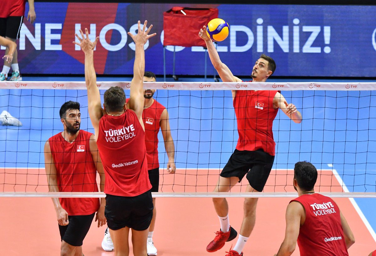 Michael30084790's tweet photo. 🌎 Amistoso internacional 
Turquia vence Japão de virada em amistoso de Hoje.
🇹🇷 Turquia 3 × 1 Japão 🇯🇵
15/25   25/21   25/18  e  25/18 https://t.co/dNZ25RUi50