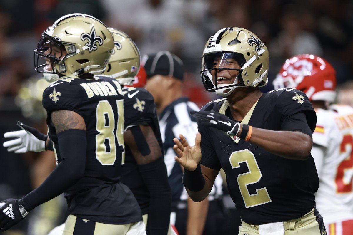 NFL's tweet photo. How are you feeling @Saints fans?? https://t.co/iDcw3Z8oV0