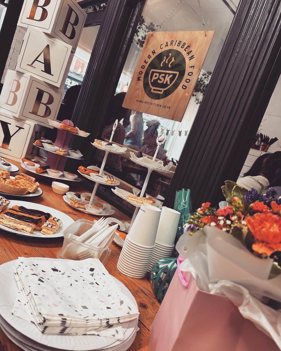 ParkStreetKitc1's tweet image. Feel privileged to have hosted our very 1st baby shower here at PSK 🍼👶🏽

#pstreetkitchen #psk #babyshower #fullshop #allthegirls #eventspace #caribbeanfood #moderncaribbean #jamaicanfood #events #catering #caribbeancatering #telfordbusiness #smallbusiness #telfordfood