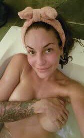 Jackson6e's tweet image. Can I send you a private picture?
R-tweet