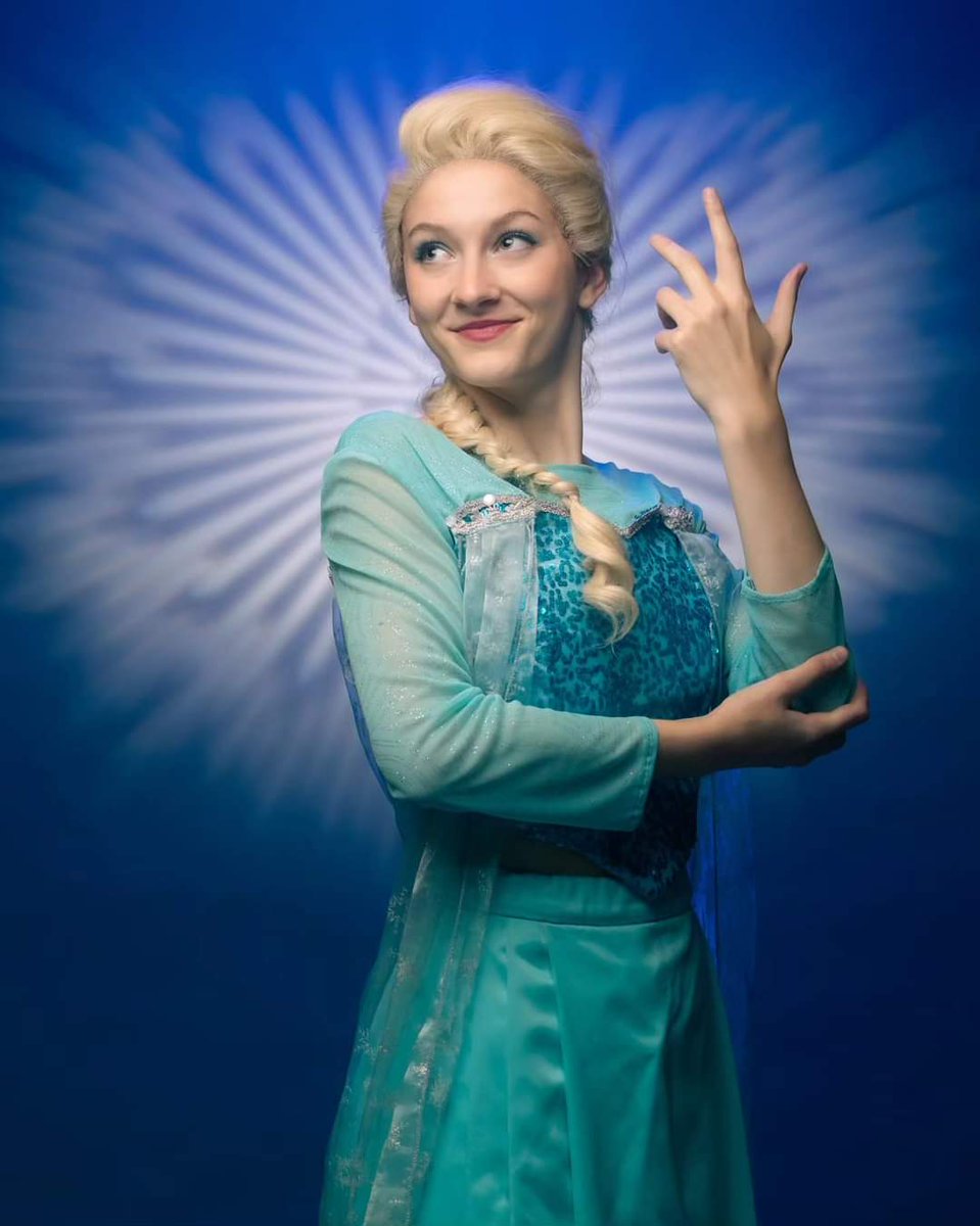 OW_Theatre's tweet photo. Don't miss OW's Gen Anderson as Queen Elsa, Ashlyn Warren as Queen Iduna, and Evan McCoy as King Agnarr in Frozen The Musical starting Wednesday at Olathe South. https://t.co/RNtwm1VrGR #olathewest https://t.co/vpVF0mntgj