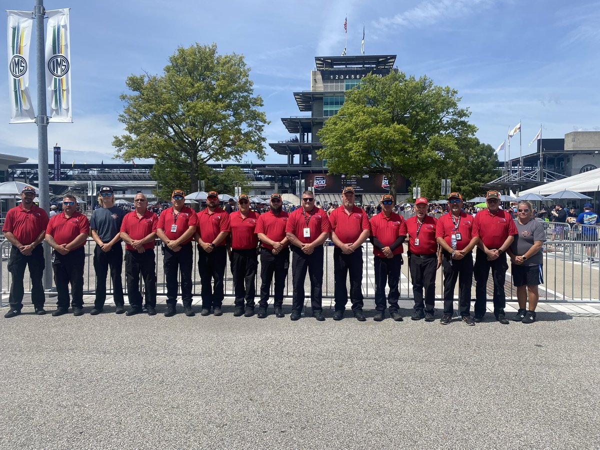 SteppsTowing's tweet photo. IT’S RACE DAY YA’LL!🏁

#Verizon200 #TheBrickyard 
#NASCAR #NASCAR75 #Wrecker #TeamSTEPPS #Tow #Towing #Transport #AutoParts #Racing #Drivers #OfficialPartners #RaceTeam #RaceRecovery #RaceResponder #RaceTrack #RecoveryResponse #Safety #Caution #Support #CheckeredFlag https://t.co/JFW7zgH1LL