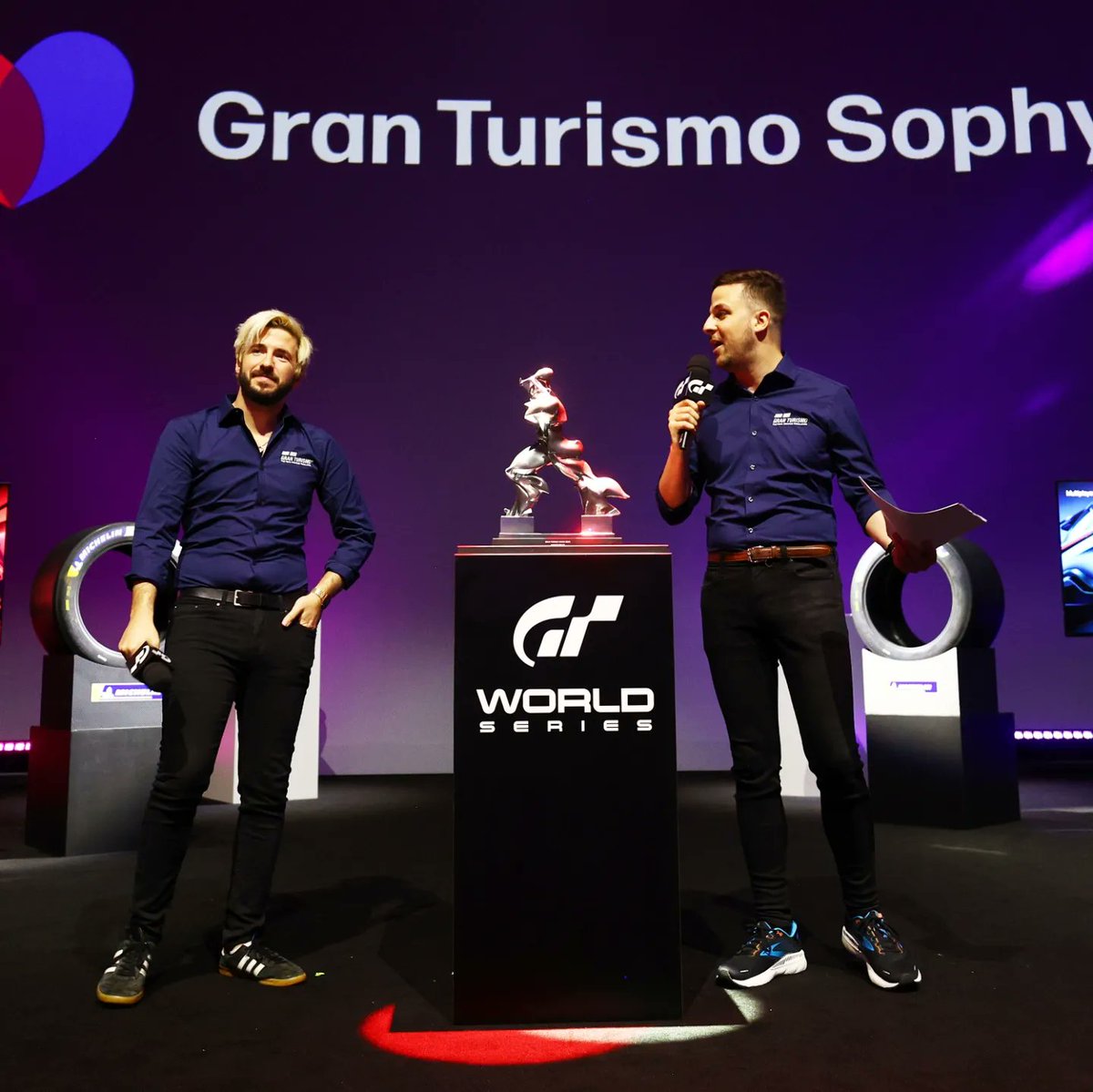 Jimmy Broadbent tweet media