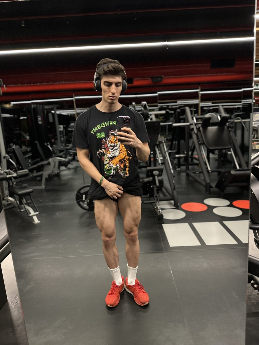 Burada olmayan fotoğraf ve videolarımı görmek için onlyfans ve telegram grubuma katılabilirsin 😋😈

For see my private hot photos&amp;videos free, you can subscribe my onlyfans or join Telegram group. 👇🏻

onlyfans.com/ridvantaytanfr…

t.me/ridvantaytanfr…