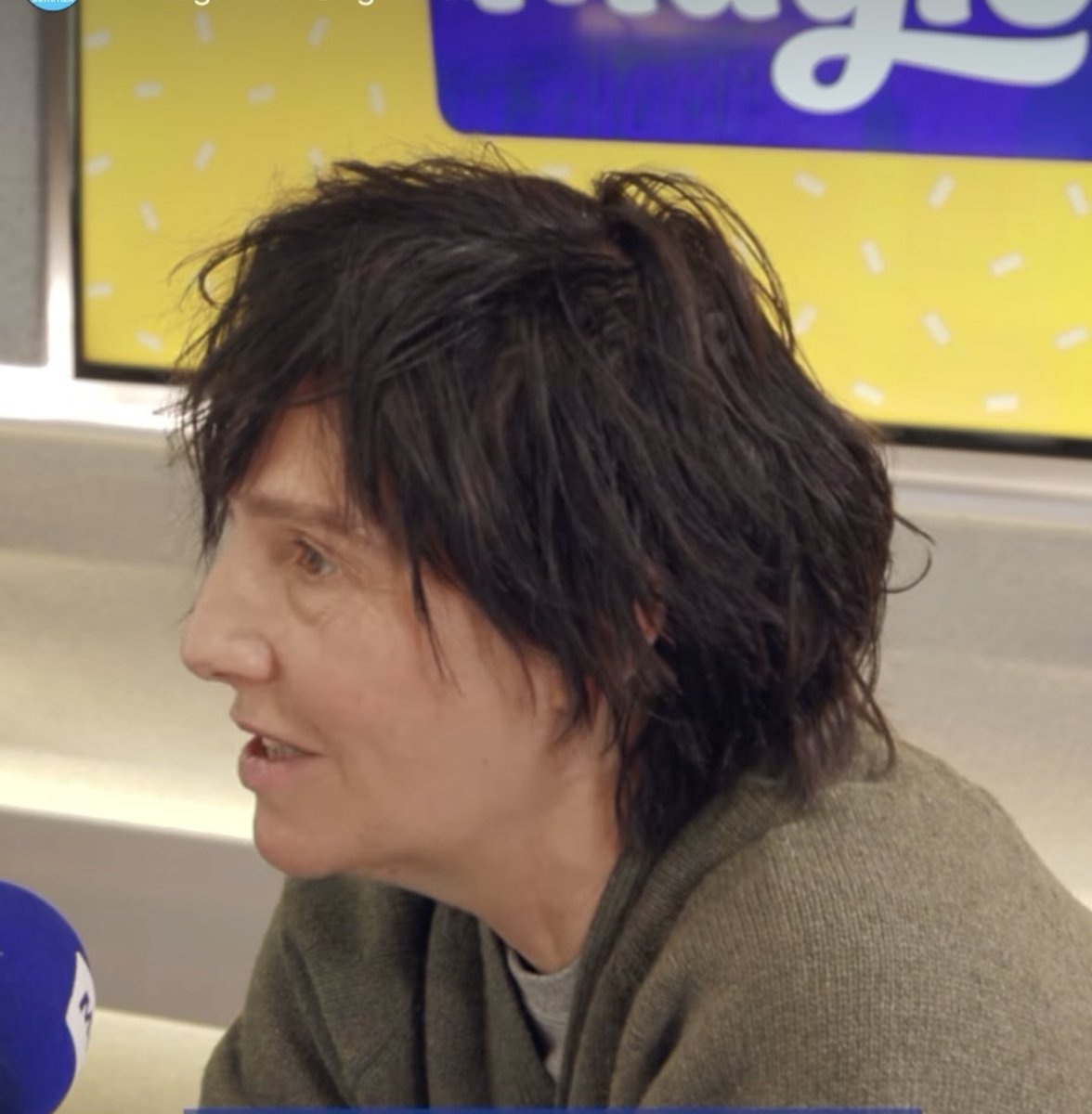 JimDavisOnAir's tweet photo. I’m here with you from 7pm with your Sunday evening soundtrack. Let me know about your weekend adventures for a #SunShoutOut & I’ve got the brand new single from @texastheband to play for you! https://t.co/ilU3scZGrl https://t.co/Cgu5qQSVtH