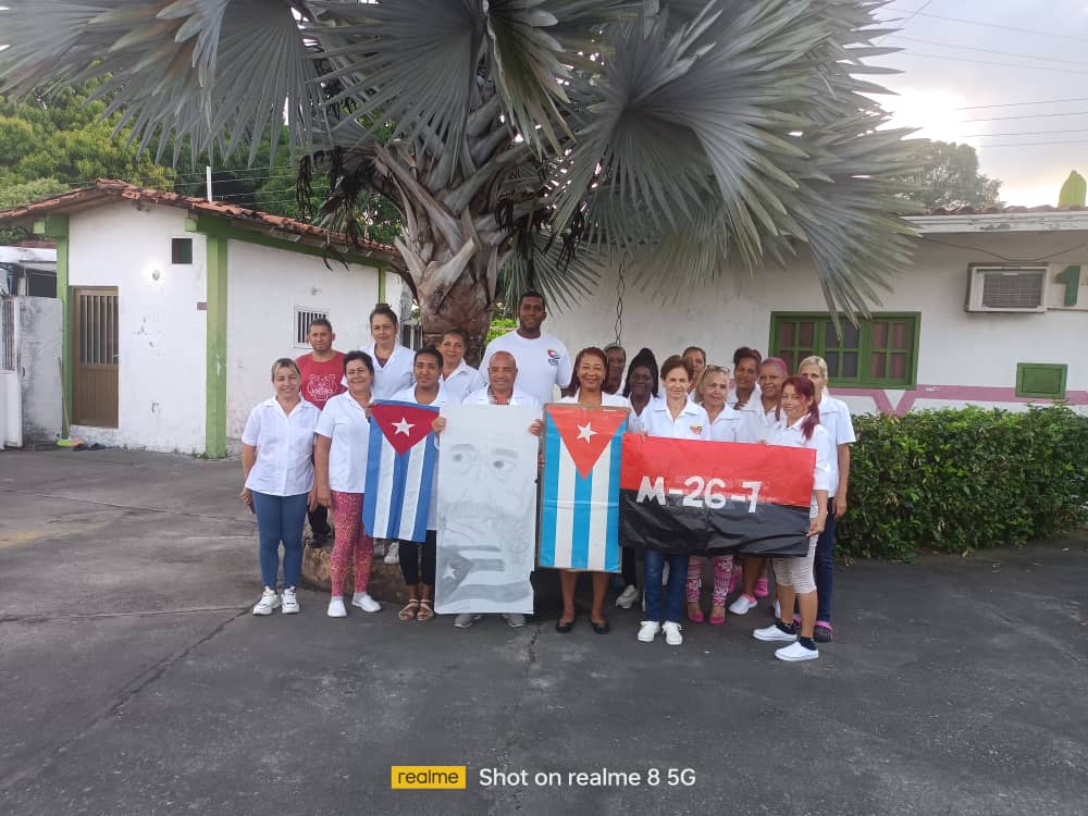 AccrevenO's tweet photo. Accreven Mérida, residentes y cooperantes, saluda cumpleaños 97 de Fidel. #FidelPorSiempre #AccrevenConFidel @AccrevenC @AccrevenZ @AccrevenAnz @AccrevenT @ACCREVENARAGUA1 @AccrevenVal @embacubaven @ConsulCuba_Ccs @GlcInformacion https://t.co/dI1F1K8xLW