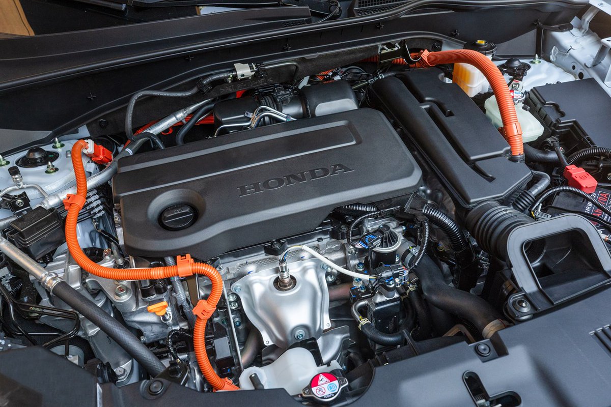 tridentgarages's tweet photo. The ZR-V full-hybrid combines a lithium-ion battery and two powerful electric motors with a newly developed 2.0-l direct-injection Atkinson-cycle petrol engine, shifting seamlessly between EV, Hybrid and Engine Drive.
Learn more: https://t.co/l0UNDWHSrp
#Honda #ZRV #Hybrid https://t.co/rjZenB7Cgu