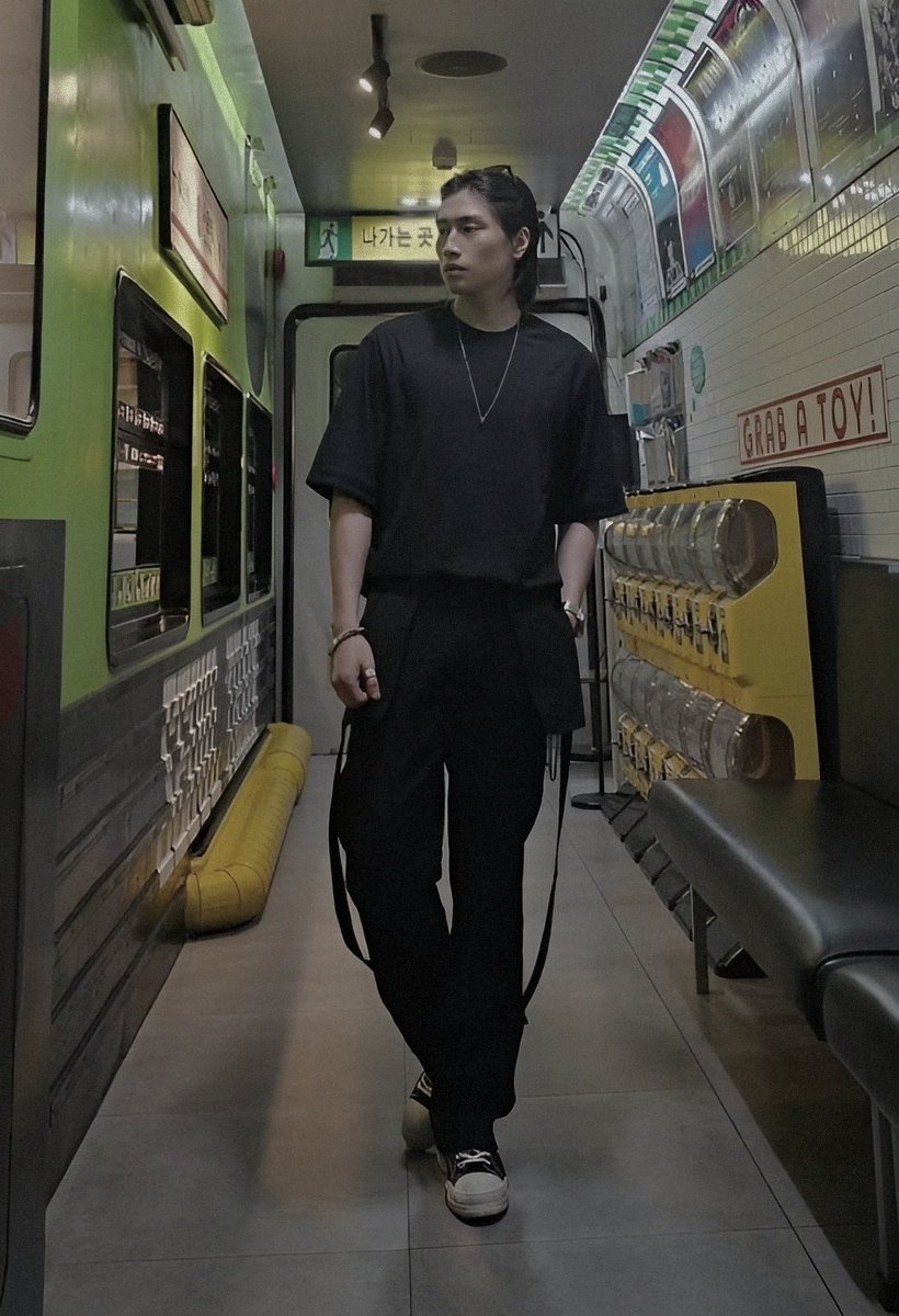 ㅤㅤ
Feliz dia dos pais a 𝘁𝗼𝗱𝗼𝘀 que fazem 𝗽𝗮𝗽𝗲𝗹 de pai. Não sou de comemorar datas, mas de qualquer forma decidi tirar um tempo de domingo para aproveitar um café com os meus piticos.