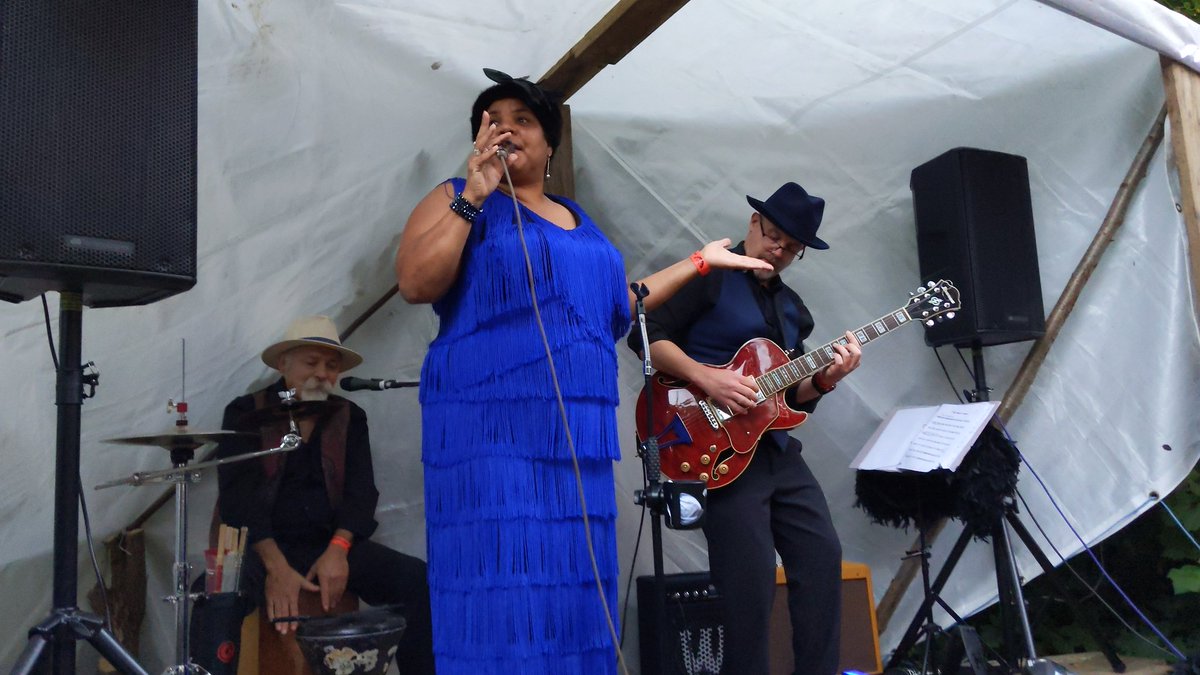 Here Comes The Sun tweet media