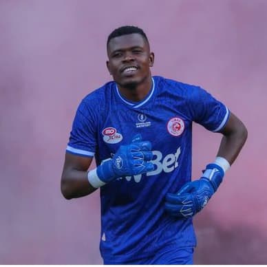 Named_Zayna's tweet photo. Retweet Moja kwa Mdaka Sindano 🙌🙌🙌🙌😭😭😭
Asante Sana Mwamba Ally ,wewe ni fantastic GK 🔥🔥🔥
Wewe ni bora Sana, umechukua heshima yako kwa nguvu 🙌🙌🙌
#NguvuMoja https://t.co/SxfvqW24nM