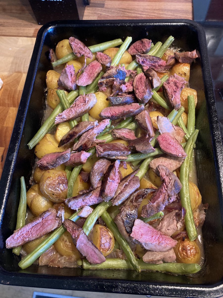 AdamWilliams_82's tweet image. A glorious day on the ‘Grey Grouse’ yesterday providing tonights tea. #woodpigeon #eatgame