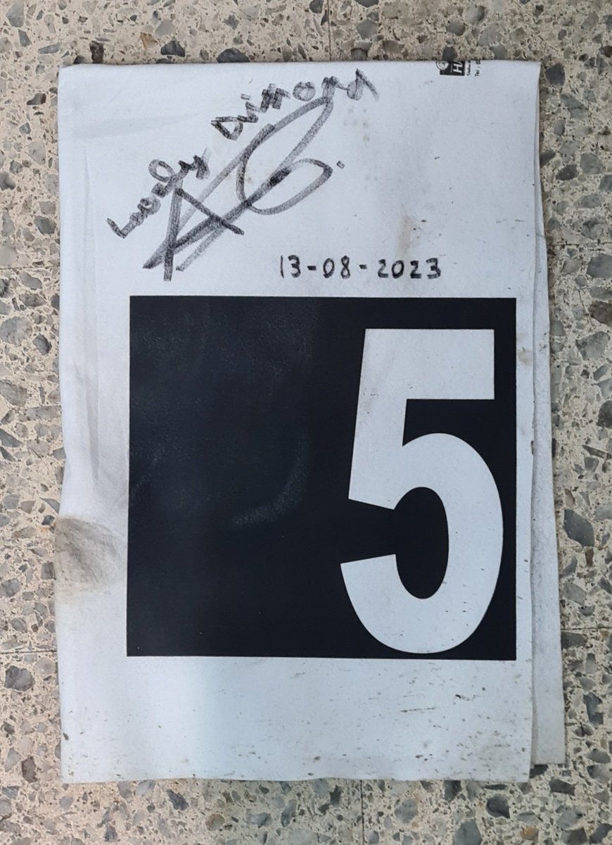 HipodromoSnSn's tweet photo. 5️⃣ Sorteamos el dorsal de la ganadora del Gran Premio Hotel María Cristina, LOVELY DIAMOND (N°5), firmado por su jockey Alejandro Gutiérrez Val.

🔄 Dale RT y a seguir a esta cuenta para participar.

📅 Fecha límite: 15 de agosto a las 9:00 horas. https://t.co/5vNtIup9Uf