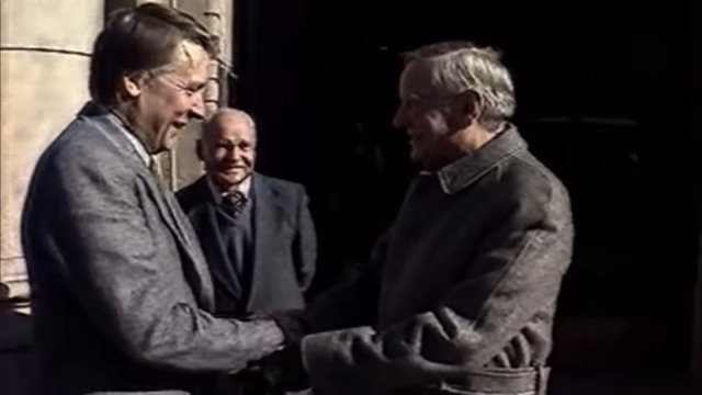 Kim Philby visitng the KGB in Riga, October 1987. #Latvia 

The Real Spies Among Friends, ITV1, tonight at 20.00.