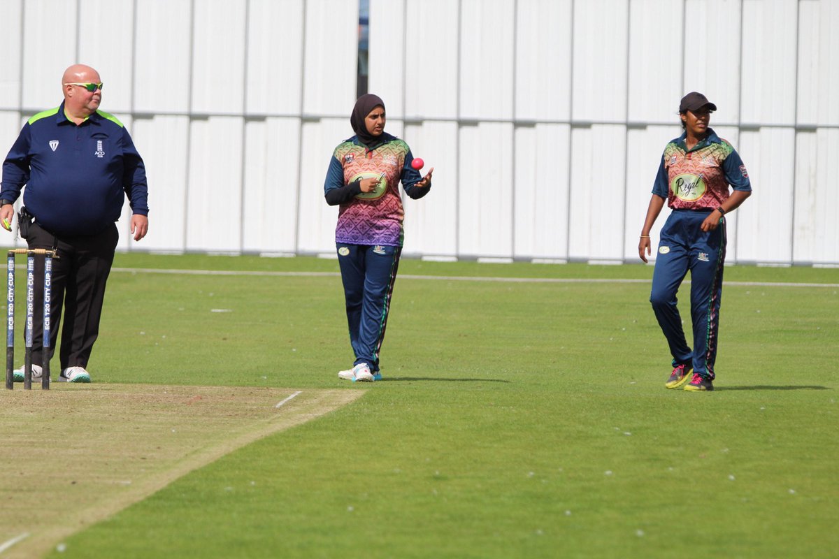 Fatima Patel (@fatim_patel) on Twitter photo Zainab had a fantastic day of cricket on an iconic pitch with a great team. Thank you Kay for the opportunity and all your organisation to make this happen 🏏 <a href="/NatAsianCC/">National Asian Cricket Council</a> <a href="/kay_baig/">Kay Baig FRSA</a> <a href="/NorthLeedsCC1/">NorthLeedsCC</a> <a href="/Allerton_Grange/">AGS</a> Zainab had a fantastic day of cricket on an iconic pitch with a great team. Thank you Kay for the opportunity and all your organisation to make this happen 🏏 <a href="/NatAsianCC/">National Asian Cricket Council</a> <a href="/kay_baig/">Kay Baig FRSA</a> <a href="/NorthLeedsCC1/">NorthLeedsCC</a> <a href="/Allerton_Grange/">AGS</a>