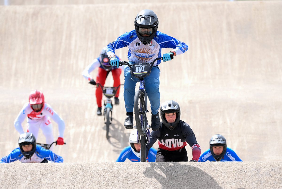 UCI_BMX_Racing's tweet photo. He did it for himself and for Argentina. 🇦🇷👏

Thomas Maturano, Men Junior UCI World Champion! 🌈

#GlasgowScotland2023 #BMXRacing https://t.co/h1lkXWCNeF