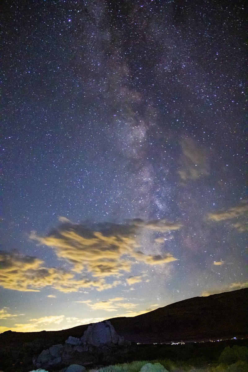 nickk_stewart's tweet photo. These are a few of my favorites from last night! This was my first real attempt at astrophotography and I think I did pretty good! I even got a meteor in the third photo! #nvwx #nevada #milkyway #photography #reno https://t.co/TtMVVbZo0h