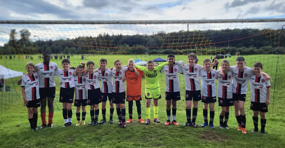 StCadocs2011s's tweet image. First trophy at 11s for St Cadocs City today 🏆…superb football in all their matches. 

Big thanks to @OfficialCColts for organising a fantastic event and to all the teams who took part 👏👏👏