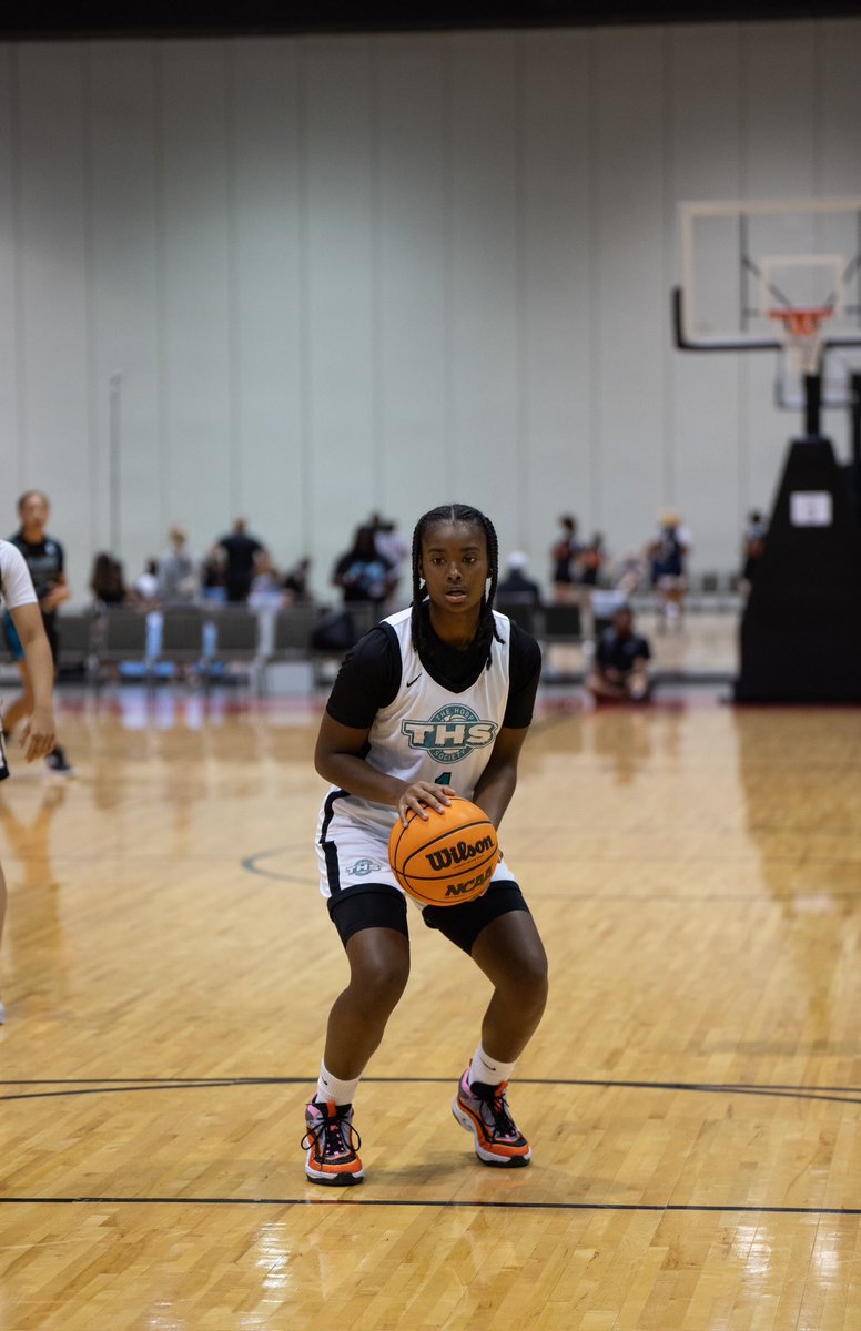 TeamSpazHoops's tweet photo. A lot of THS girls in action today @NEPLW Rising Stars game‼️Event kicks off 12pm, Girls game starts at 3:30‼️ Come support‼️‼️ @thshoopz 🏀 @NEPLHOOPS 

@_MariyahBrown 
@JaniyaMurphy2 
@nylawold 
@BaymonHeather 
@timyagrice22 https://t.co/OM0Hrc6gmr