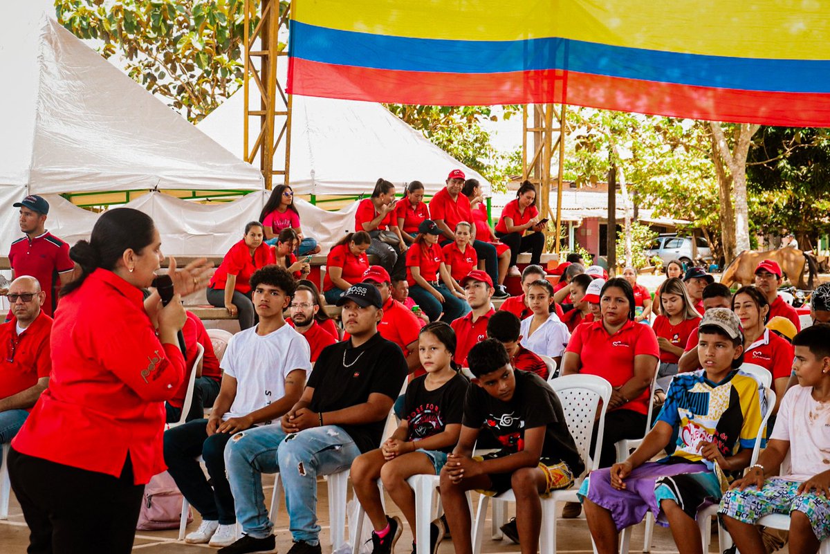 DianaMNavarro's tweet photo. Hoy se llevó a cabo la rendición de cuentas del segundo semestre 2023, junto a todo nuestro equipo de la administración municipal
#LaFuerzaDeLaEsperanza #PuertoRicoMeta https://t.co/KTI4pk7CZJ