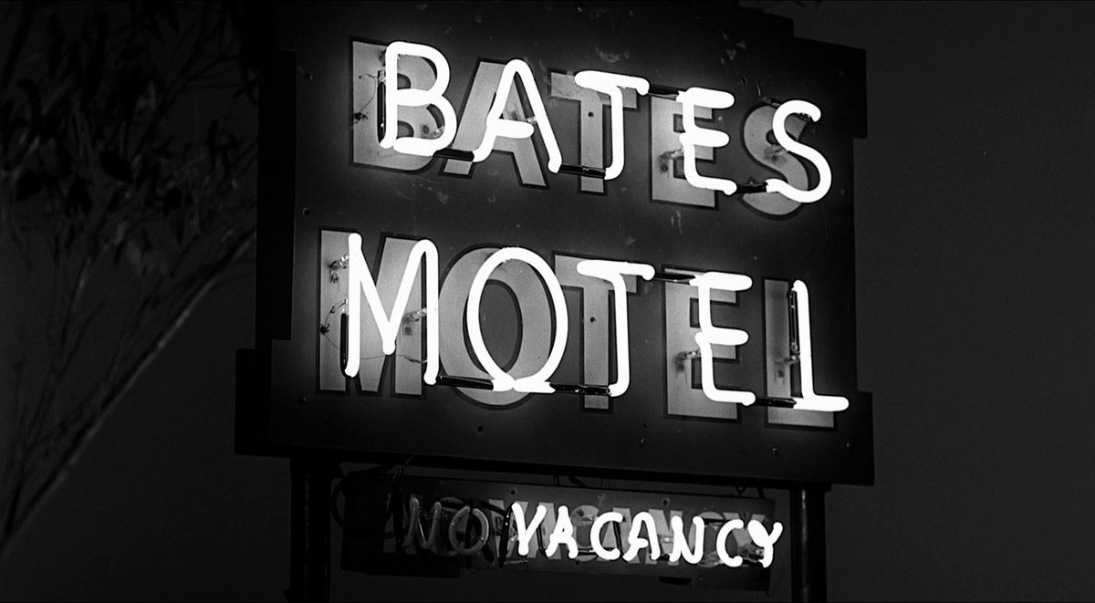 horrorlogy's tweet photo. psycho (1960) dir. alfred hitchcock https://t.co/rRDzNAJ2hU