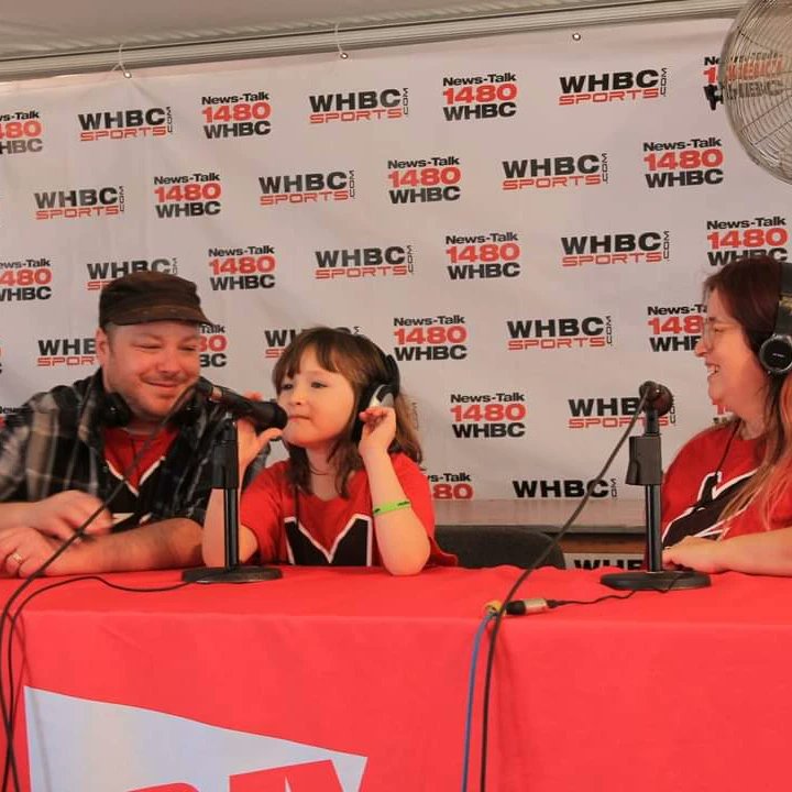 Candice43425628's tweet photo. Thank you Wishes Can Happen for having us this year for the Wish-a-Thon Friday with @Mix941Radio and @1480whbc to talk about our Power Morphicon wish trip. 
Here's some fun photos and a clip of @Kyler20161 singing the Dino Fury theme during our interview for those who missed it! https://t.co/TidpKIwH4K
